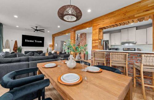 Sleeps 16 - Roof Top - Game Room - Pet Friendly - Foto 16