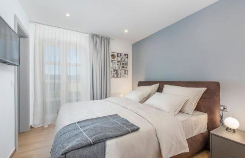 Villa Vistra, Brand New Luxury Villa with Poolbar - Foto 28