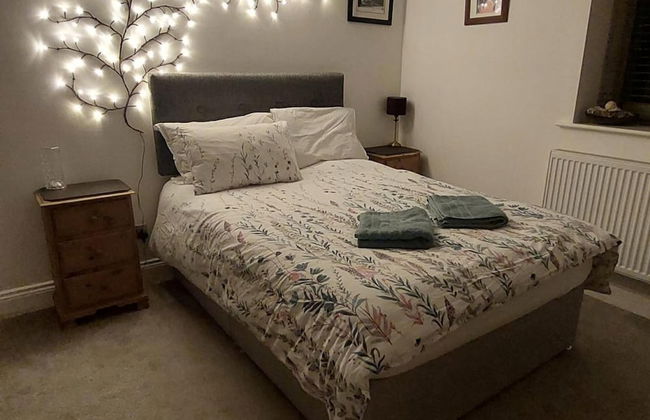 1 Bed Flat - Sleeps 4 - Garden - Parking - Wifi - Foto 5