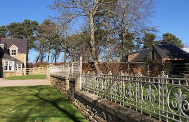 Balloan House - Photo 25