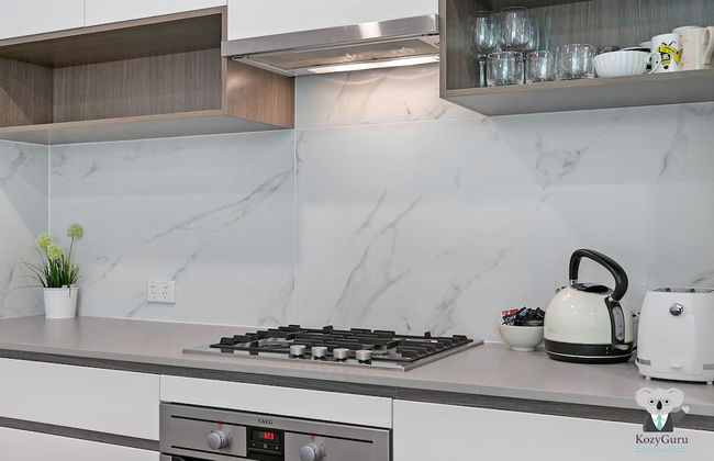 KOZYGURU Waitara 2 Bed APT Train Station - Foto 4