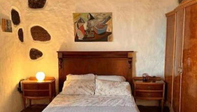 Casa Poesía de El Hierro - Poetry House of El Hierro, situated in the center of El Pinar - Foto 2