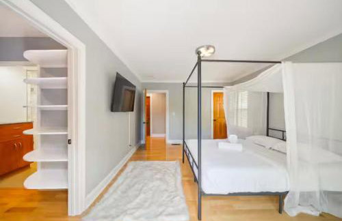 Beverly Hills 6BR Haven w Pool Hot Tub - Foto 48