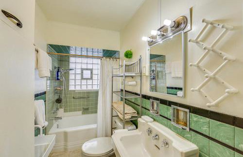 Rustic Chic Retreat 4 Mi to Kennywood! - Foto 18