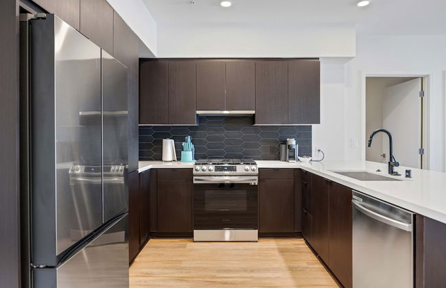 Luxury 3BR Hollywood Sign View by Oneluxstay - Photo 25