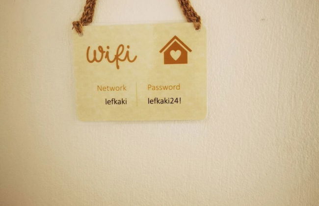 Authentic White House in Paros Lefkes - Photo 33