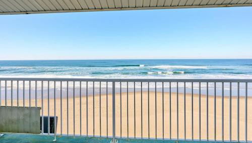 King Suite - Top Floor - Ocean View - Beach Access - Pool & Hot Tub - Foto 5