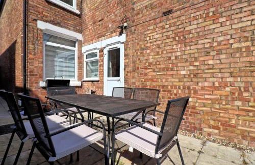 Comfy 4 Bed, Sleeps 8, fast WIFI, Contractor friendly - Foto 58