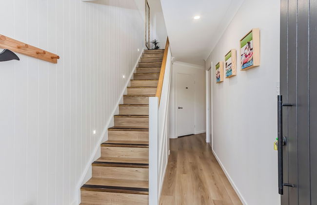 Blueberry Hill Beach House - Photo 2