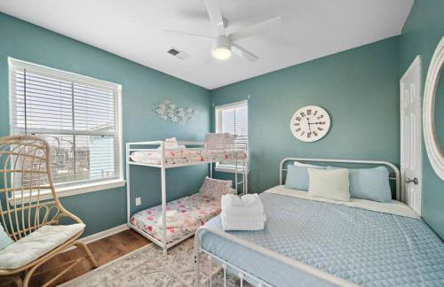 Beach House Located Steps from the Beach - Photo 30