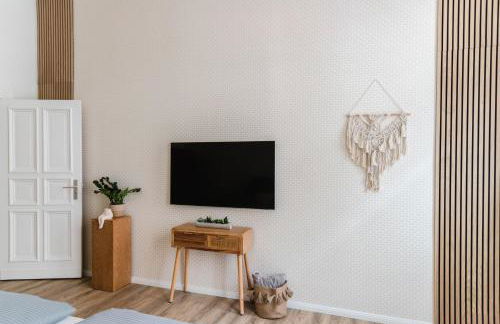 Exklusive Luxus-Unterkunft in Berlin Mitte: 2 Apartments, 130m², Designer-Möbel, Co2 neutrale Reinigung - Foto 8