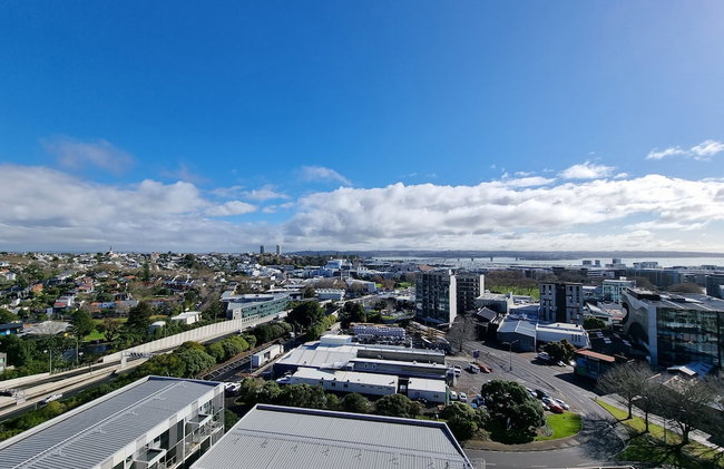 Luxe Apt w Harbour-Sunset Views -Parking - Foto 50