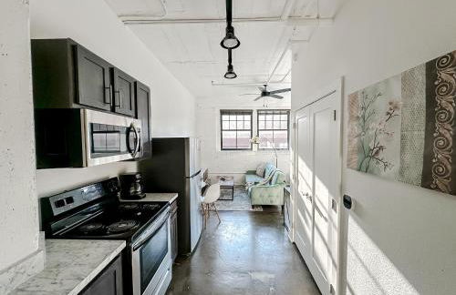 Sleepover Charming 1BD 1BA Wichita Lofts - Foto 71