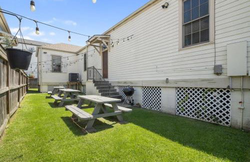 Dumaine Cozy Home - 3 bed close to QTR - Photo 25