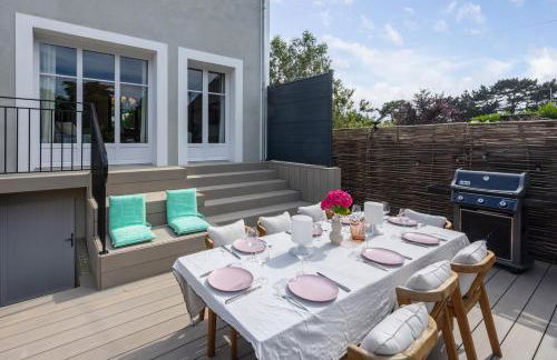 NEW Remodeled Home 4Bed/3.5Bath, Walking to BEACH! - Foto 55