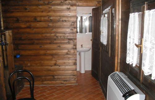 Comfortable Chalet in Giarola with Mountain View - Foto 5