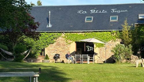 Maison charmante au cœur d'Alligny-en-Morvan avec vue - Foto 1