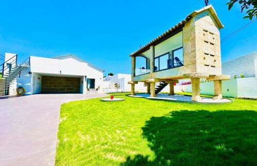 ÁTICO BOJ - Terraza con jardín & Hórreo Chill con vistas al mar - Foto 41