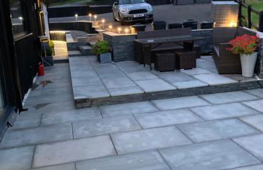 Luxury Accom with Amazing Views over Rudyard Lake - Photo 17