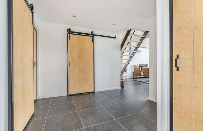 Holiday Home in Netherlands With Pond View - Photo 3