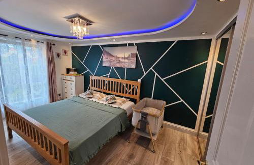 Allan & Ella House - Photo 37