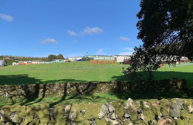 3 Bedrooms Loch Views Heated Pool Close To Beaches - Photo 44