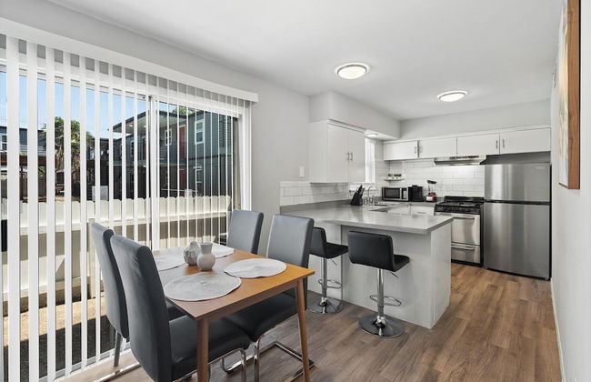 Modern 2BR Near UT Hyde Park Evonify - Foto 30