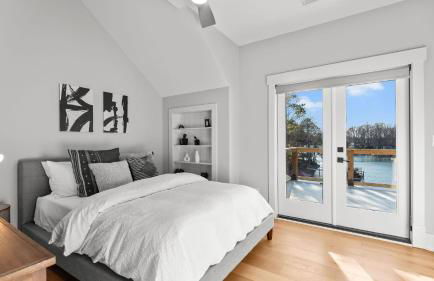 Livin' Large Lake Norman Estate w/ Pool, Dock, Game Room & Scenic Views - Foto 68