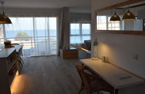 Precioso apto Miami primera linia playa cala de las Sirenas, con WIFI y NETFLIX, adecuado para teletrabajar - Foto 5