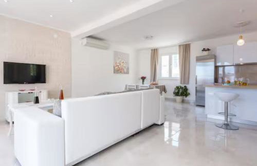 Mountain House with Sea View - Foto 9