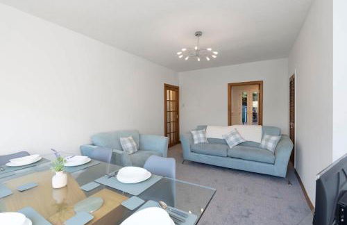 Free Parking - Central - Sleeps 6 - 3 Bedrooms - Foto 21