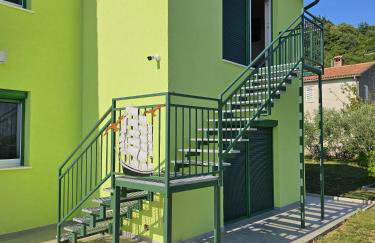 Apartment Maja - Photo 1