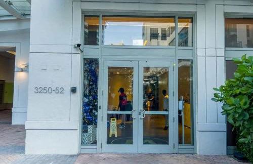 Palm Place Heart of Miami with Parking Pool and Gym - Foto 32