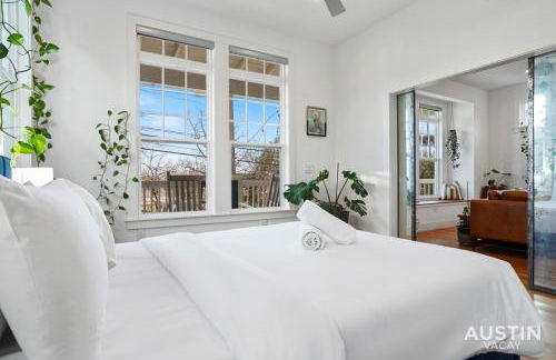 Impressive East Austin Gem Home That Has it All - Foto 22