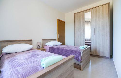 Holiday Home in Prkos With Private Pool - Foto 26