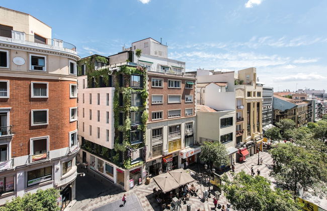 The Garden Suites - Photo 54