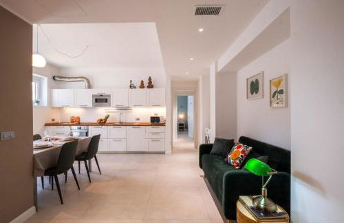 Vivi Milano B - Elegant & Bright 5-Bedroom Flexible Apartment Near Fair with Free Parking - Foto 19