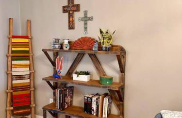 2 bedroom, large fenced yard, 3 mins from farmers market - Foto 30