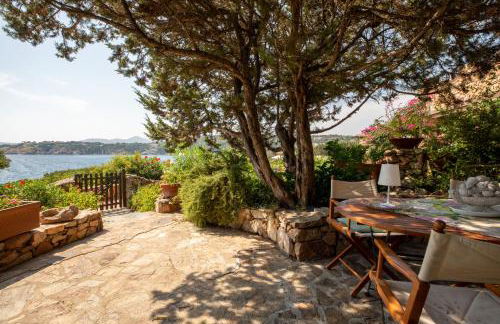 PORTO ROTONDO SPLENDIDO APPARTAMENTO CON GIARDINO VISTA MARE - Foto 17