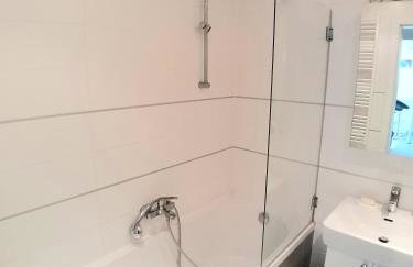 Theos atelier SELF CHECK IN APARTMENT w Free Private Parking - Foto 11