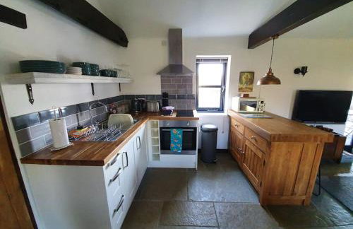 Bonneys Barn Retreat - Luxury homely getaway - Photo 13