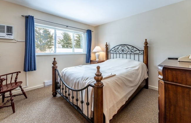 4br Private Townhouse At Smugglers' Notch Resort 4 Bedroom Condo - Photo 4