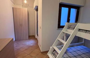 Dimora Floris accogliente appartamento in borgo storico a 7 chilometri dal mare - Photo 6