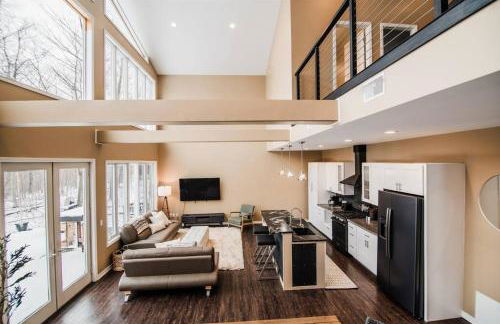 Modern Home of Style & Comfort! - Foto 20