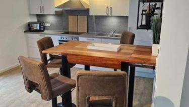 Stilvoll-möbliertes Apartment - Photo 4