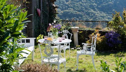 Kutscherhaus auf Burg Coraidelstein - Foto 3, Garden