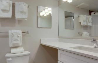 Sojourn Courtland Towers - Foto 20