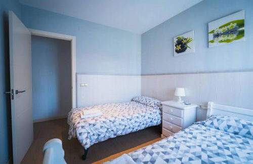 Precioso chalet con piscina y pista de padel - Photo 41