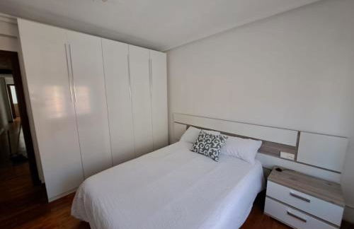 Oviedo city center - garaje incluido - Foto 3