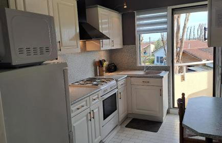 Appart T3 central calme proche Thermes pour cures/vacances - Foto 9
